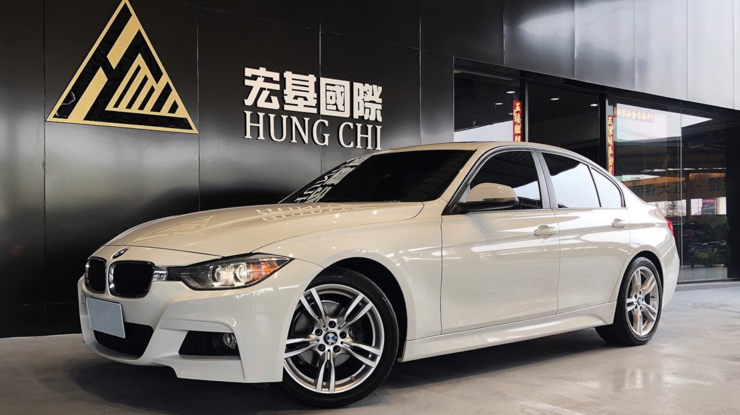 Bmw 寶馬 3 Series 14年式bmw 328i 白色寶馬外匯中古車 宏基汽車 台中