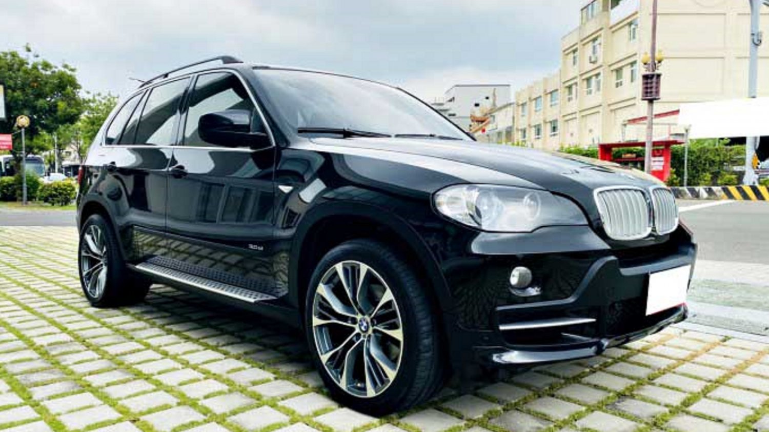 Bmw 寶馬 X5 08年bmw X5 黑色寶馬中古車 528汽車 台南