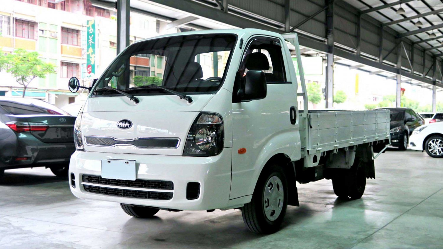 Kia 起亞 Kaon 16年kia Kaon 白色起亞中古貨車 屏東車庫