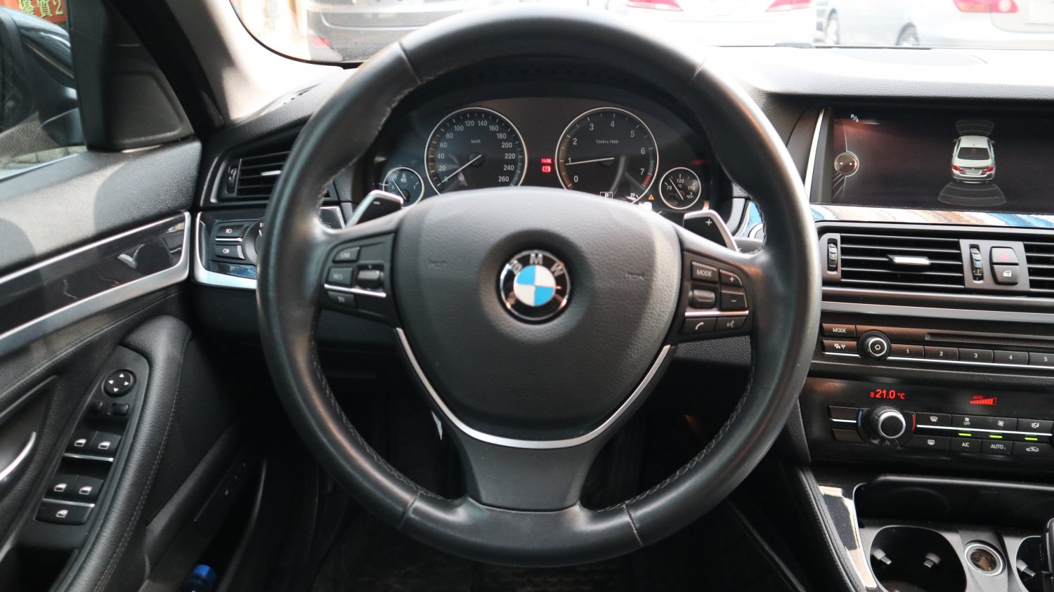 Bmw 寶馬 5 Series 15年bmw 528i 黑色寶馬中古車 成交區