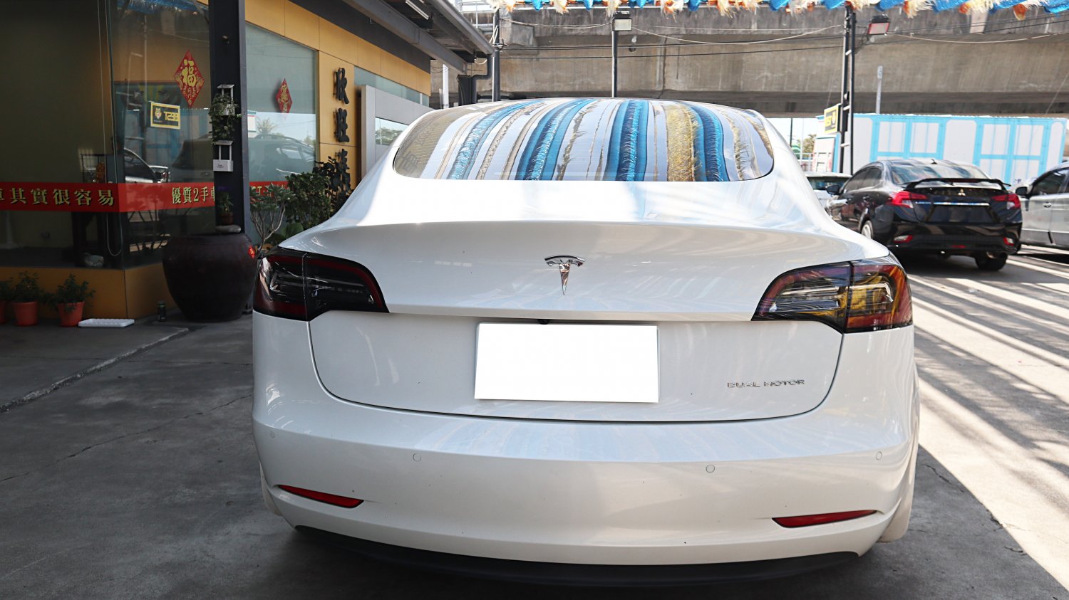 Tesla 特斯拉 ／ Model 3 ／ 2021年 ／ 2021年 Tesla Model 3 白色 特斯拉中古車 ／ 成交區