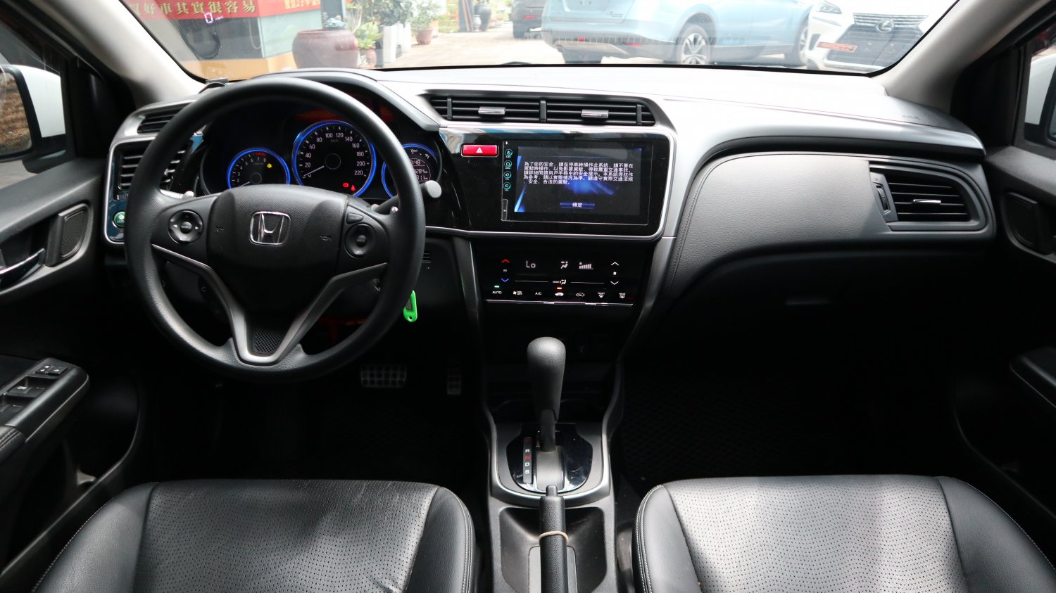 Honda 本田 ／ City ／ 2016年 ／ 2016年 Honda City 白色 本田中古車 ／ 成交區