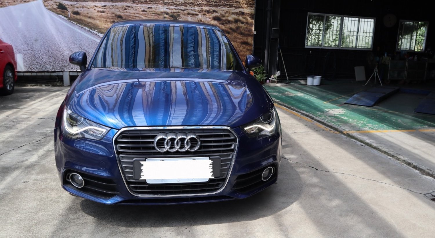 Audi 奧迪 ／ A1 ／ 2013年 ／ 2013年 Audi A1  深藍色 奧迪中古車 ／ 九肇匯元汽車 (台南)