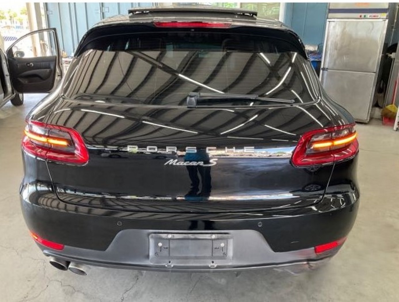 Porsche 保時捷 ／ Macan ／ 2016年 ／ 2016年Porsche Macan S  黑色 保時捷中古車 ／ 成交區