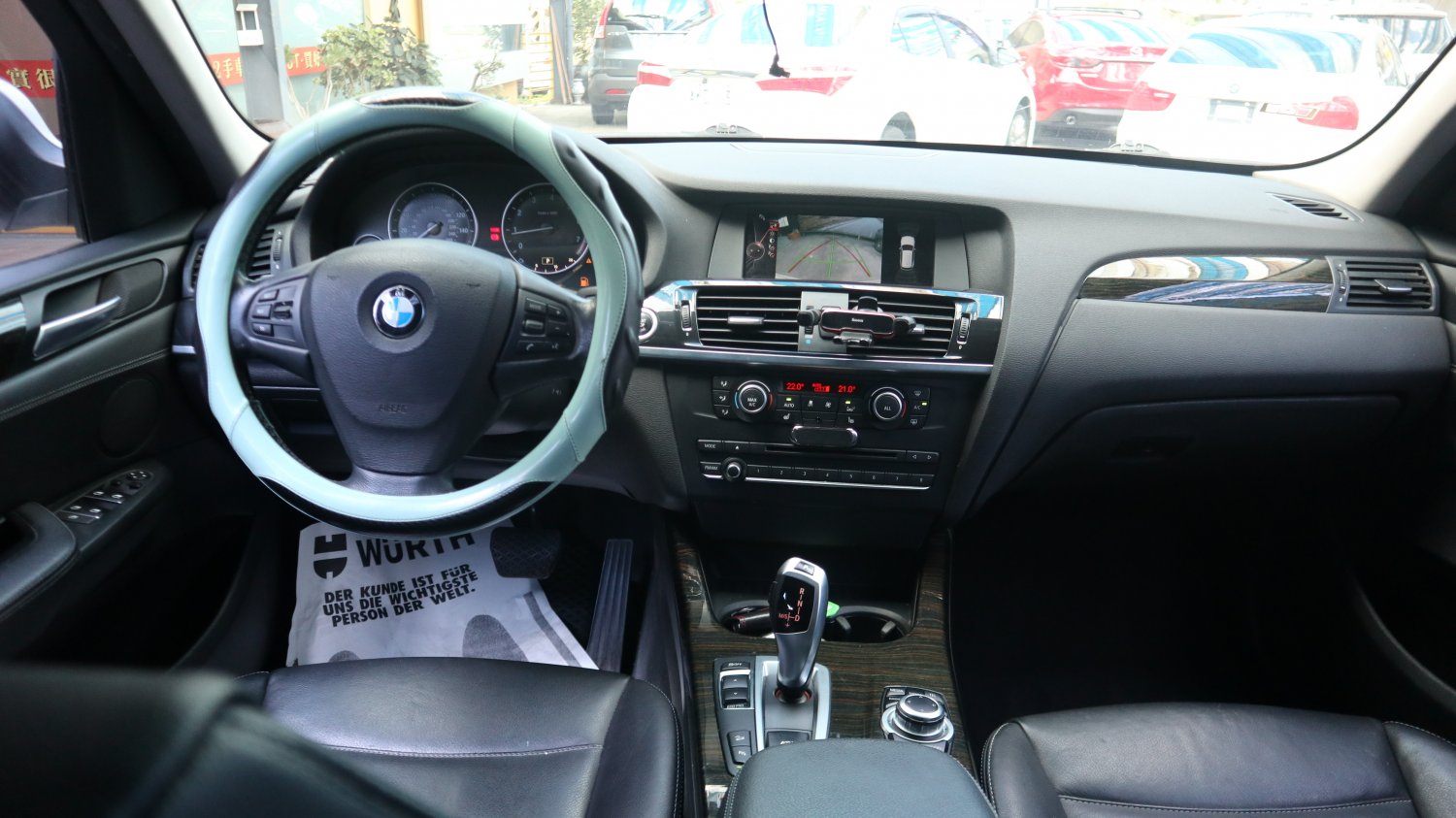 Bmw 寶馬 ／ X3 ／ 2014年 ／ 2014年BMW X3 白色 寶馬中古車 ／ 九肇匯元汽車 (台南)