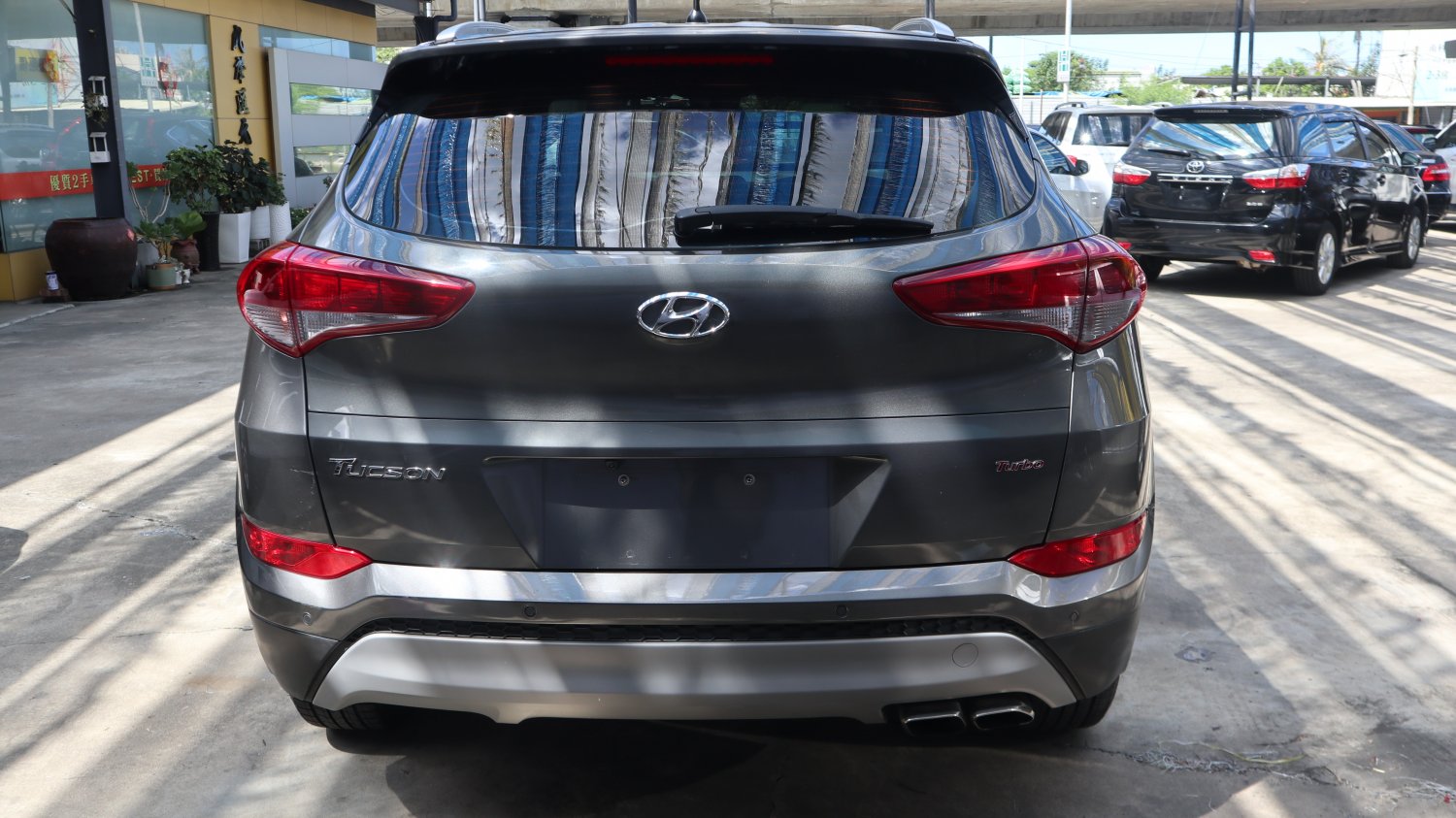 Hyundai 現代 ／ Tucson ／ 2019年 ／ 2019年Hyundai Tucson 灰色 現代休旅車 ／ MG車庫(台南)