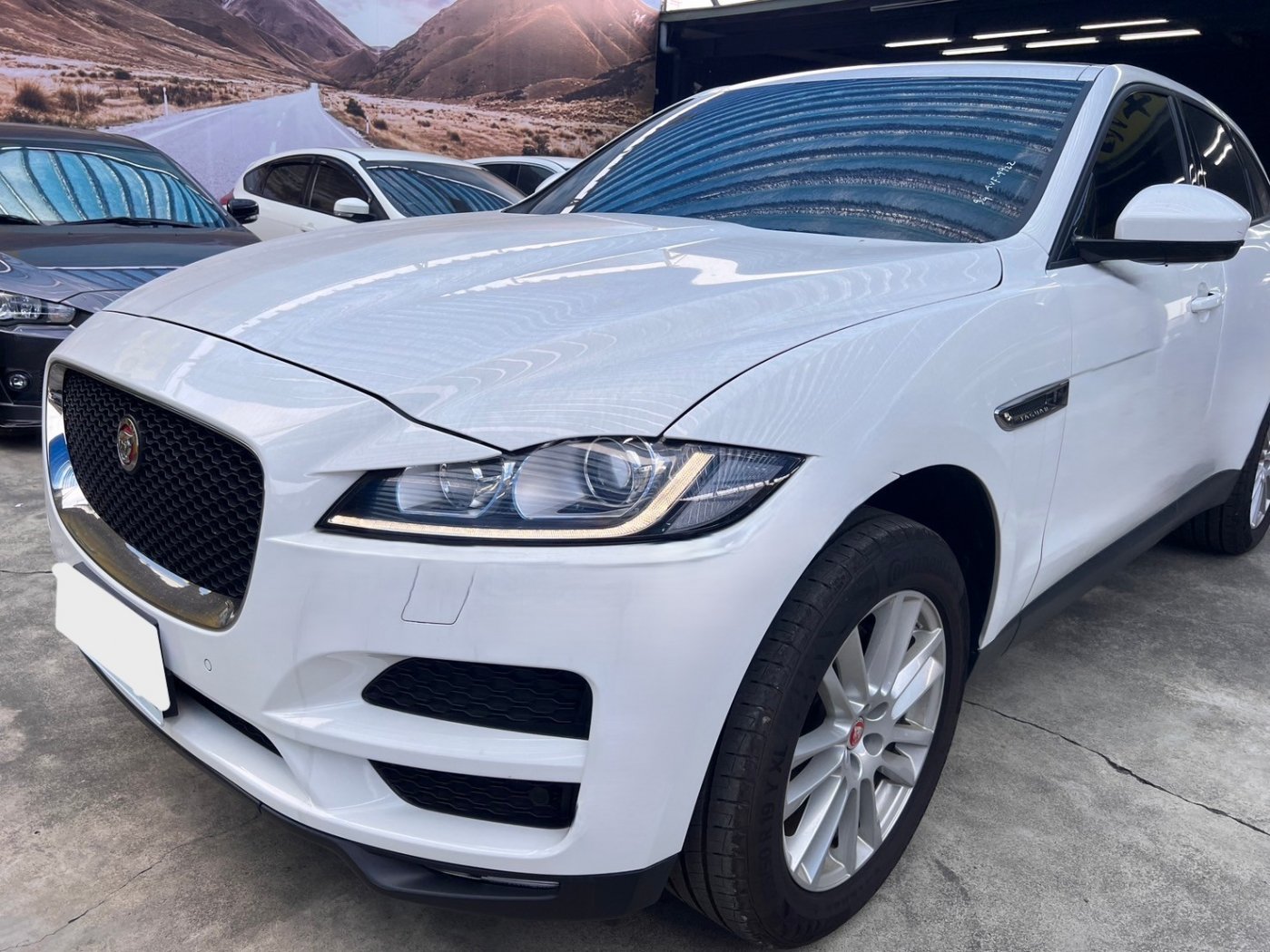 Jaguar 積架 ／ F-Pace ／ 2016年 ／ 2016年Jaguar F-Pace 白色 積架中古車 ／ 九肇匯元汽車 (台南)