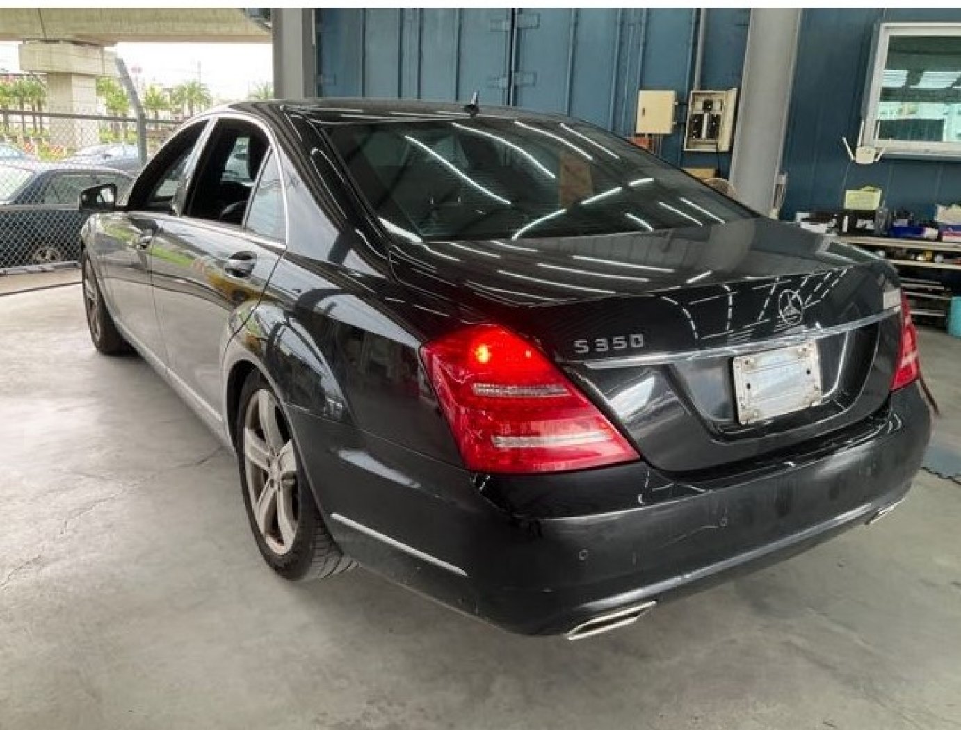 Benz 賓士 ／ S-Class ／ 2010年 ／ 2010年Benz S350 黑色 賓士中古車 ／ 高拍