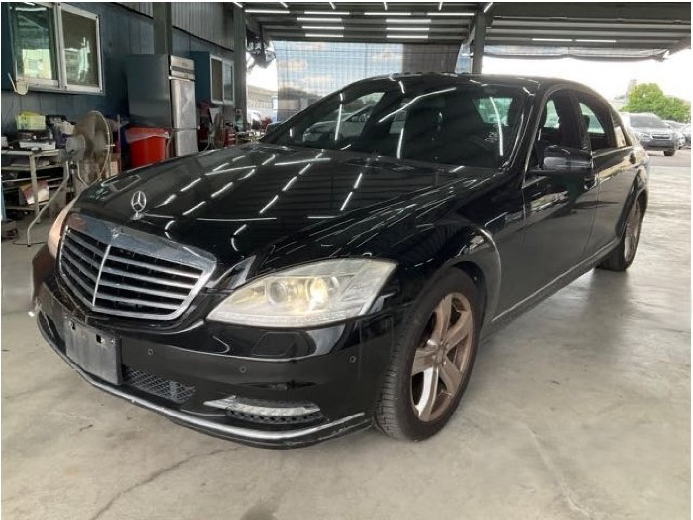 Benz 賓士 ／ S-Class ／ 2010年 ／ 2010年Benz S350 黑色 賓士中古車 ／ 高拍