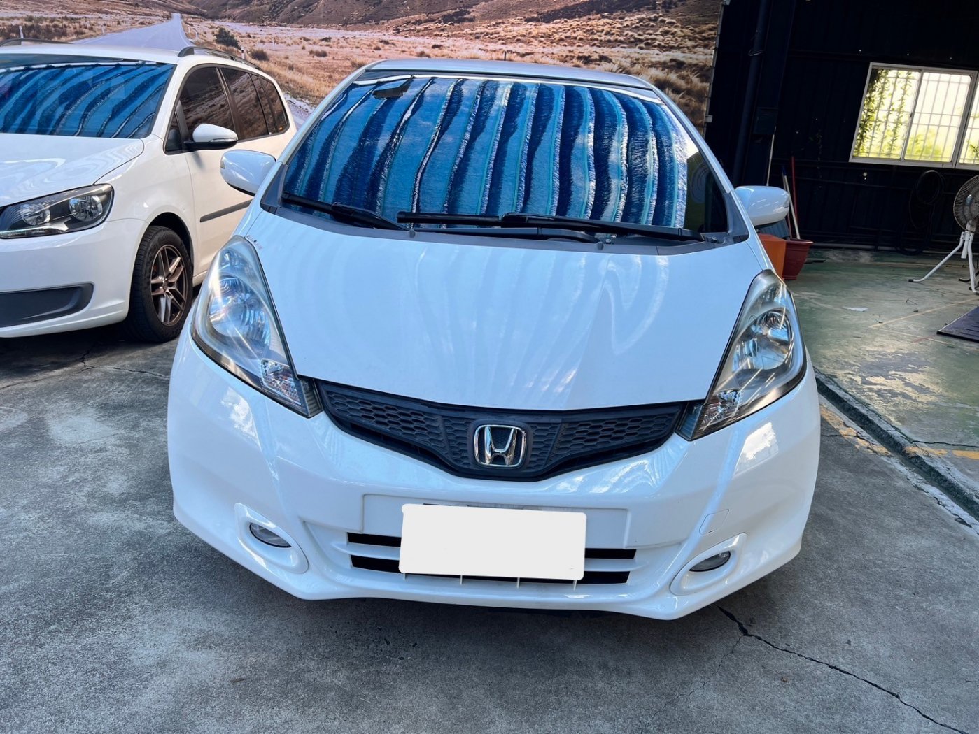 Honda 本田 ／ FIT ／ 2011年 ／ 2011年Honda  FIT  白色 本田中古車 ／ 車輛外調中