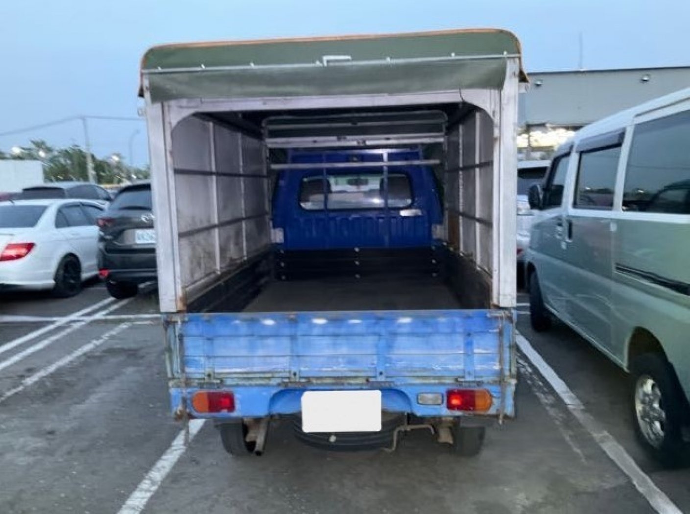 Mitsubishi 三菱 ／ Varica 威利 ／ 1996年 ／ 1994年 Mitsubishi Varica 藍色 三菱中古貨車 ／ 高拍