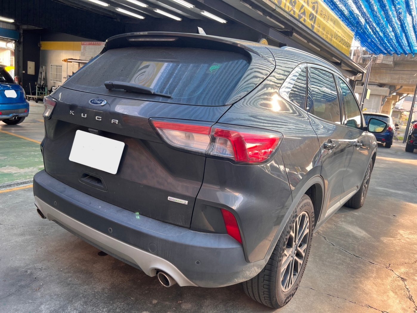 Ford 福特 ／ Kuga ／ 2020年 ／ 2020年 Ford Kuga 灰色 福特中古車 ／ 九肇匯元汽車 (台南)