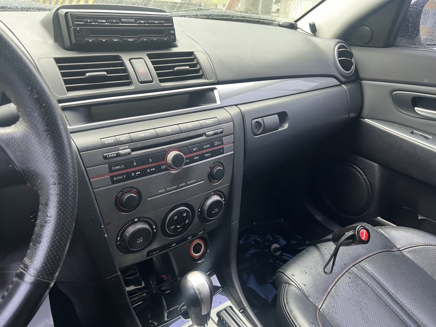 Mazda 馬自達 ／ Mazda 3 ／ 2007年 ／ 2007年Mazda 3 銀色 馬自達中古車 ／ 九肇匯元汽車 (台南)