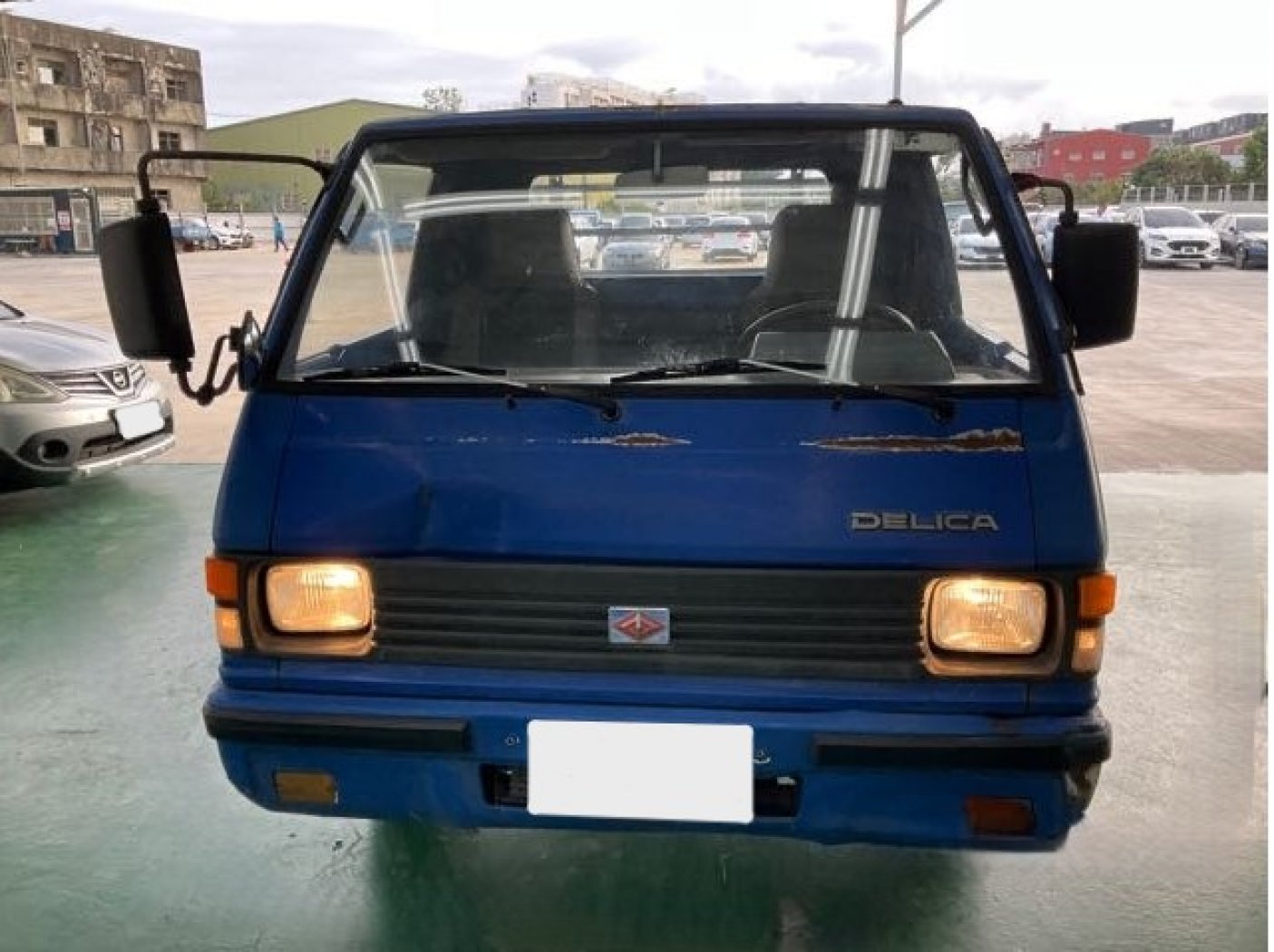 Mitsubishi 三菱 ／ Delica 得利卡 ／ 1995年 ／ 1995年 Mitsubishi Delica 藍銀色 三菱得利卡中古貨車 ／ 高拍