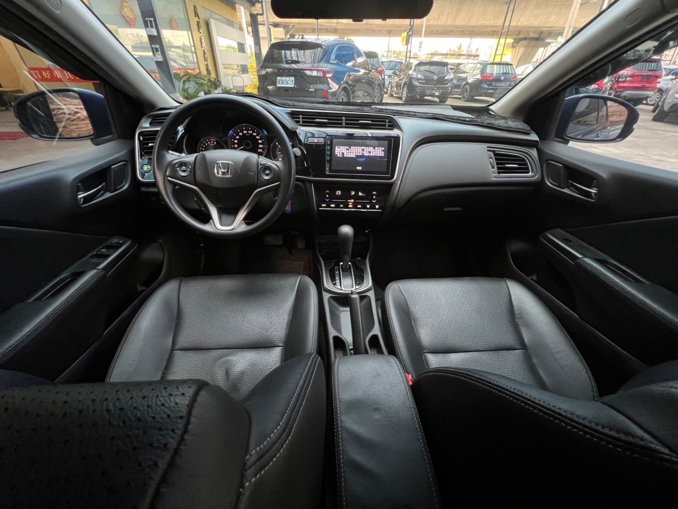 Honda 本田 ／ City ／ 2019年 ／ 2019年 Honda City 深藍色 本田中古車 ／ 成交區