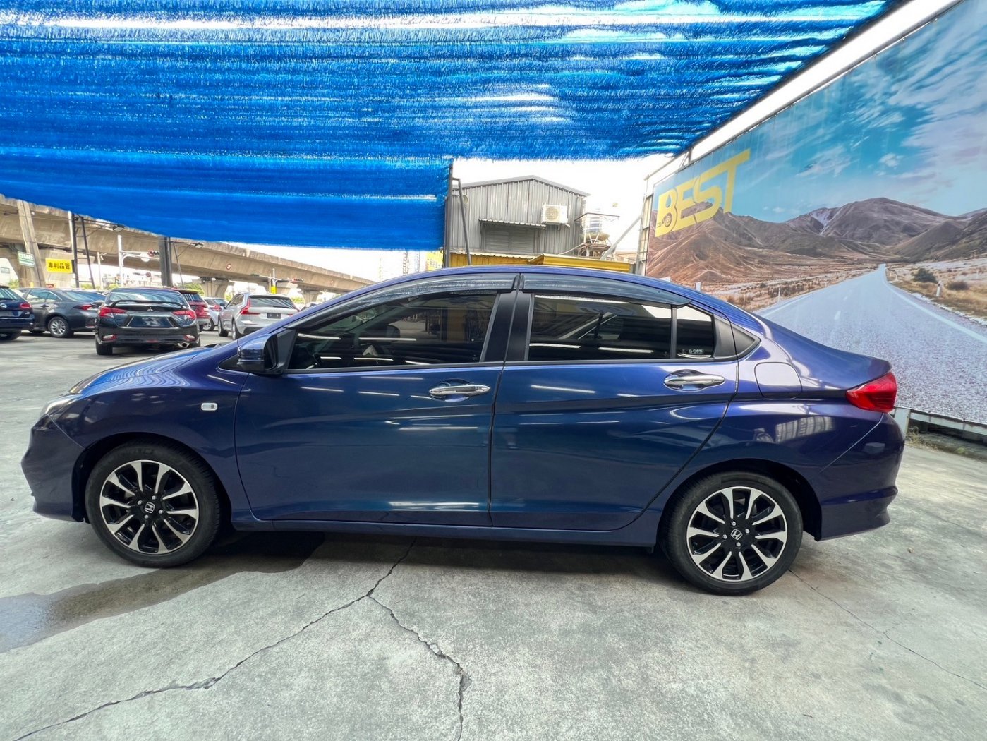 Honda 本田 ／ City ／ 2019年 ／ 2019年 Honda City 深藍色 本田中古車 ／ 成交區