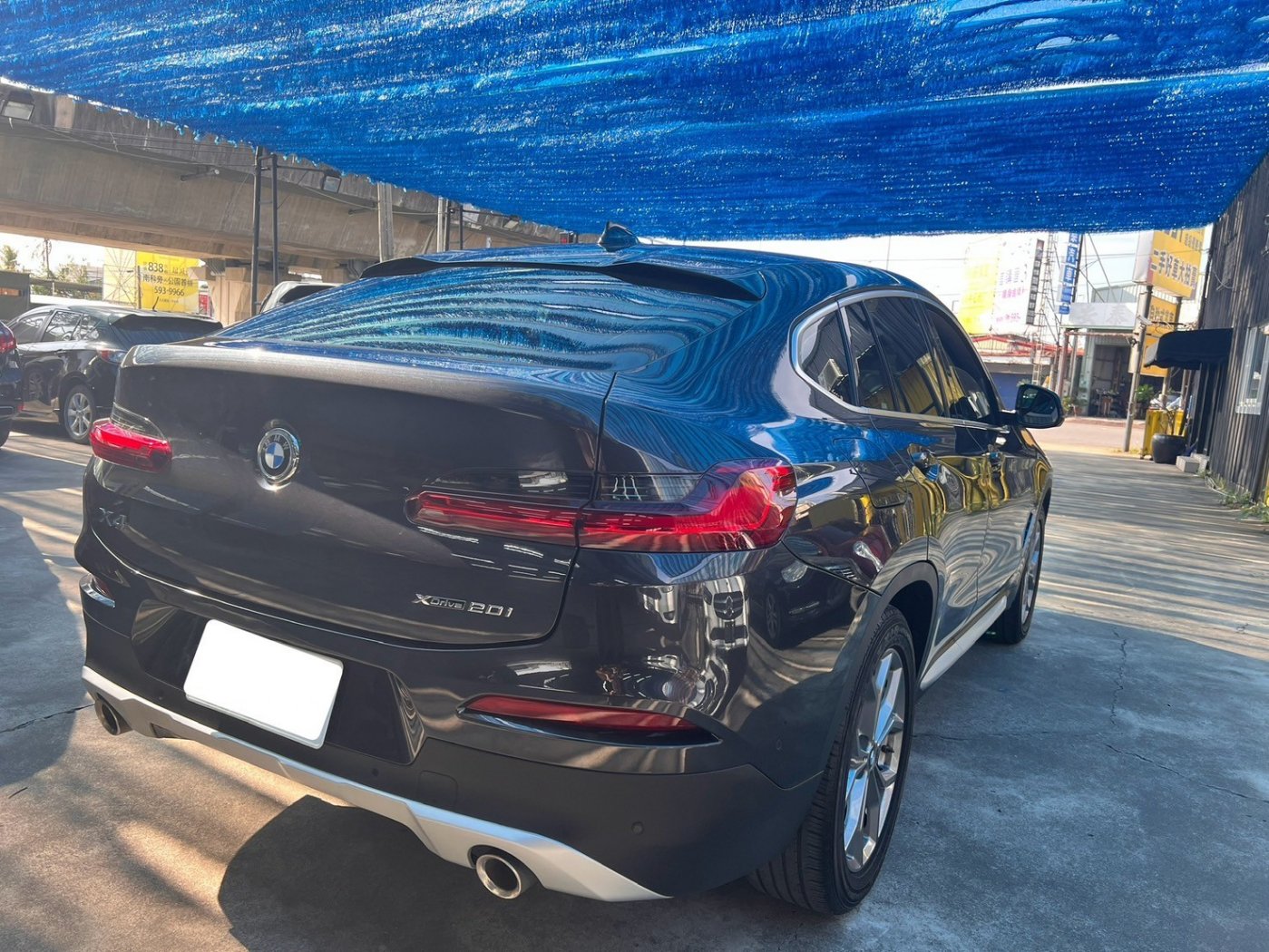 Bmw 寶馬 ／ X4 ／ 2020年 ／ 2020年BMW X4 深灰色 寶馬中古車 ／ 九肇匯元汽車 (台南)