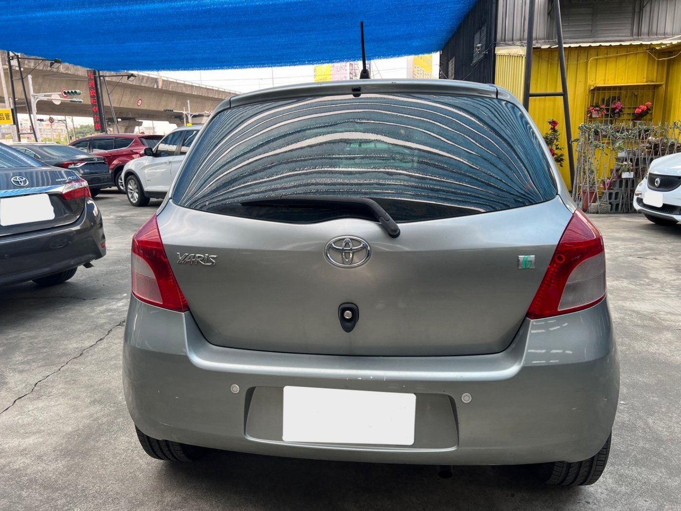 Toyota 豐田 ／ Yaris ／ 2008年 ／ 2008年Toyota Yaris 灰色 豐田中古車 ／ 九肇匯元汽車 (台南)