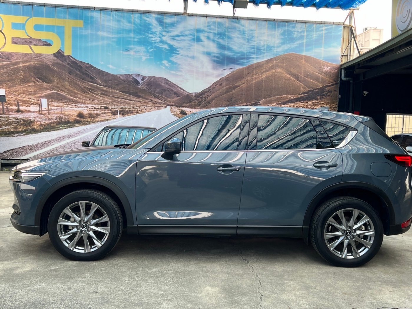 Mazda 馬自達 ／ CX-5 ／ 2021年 ／ 2021年Mazda CX-5 灰色 馬自達中古車 ／ MG車庫(台南)