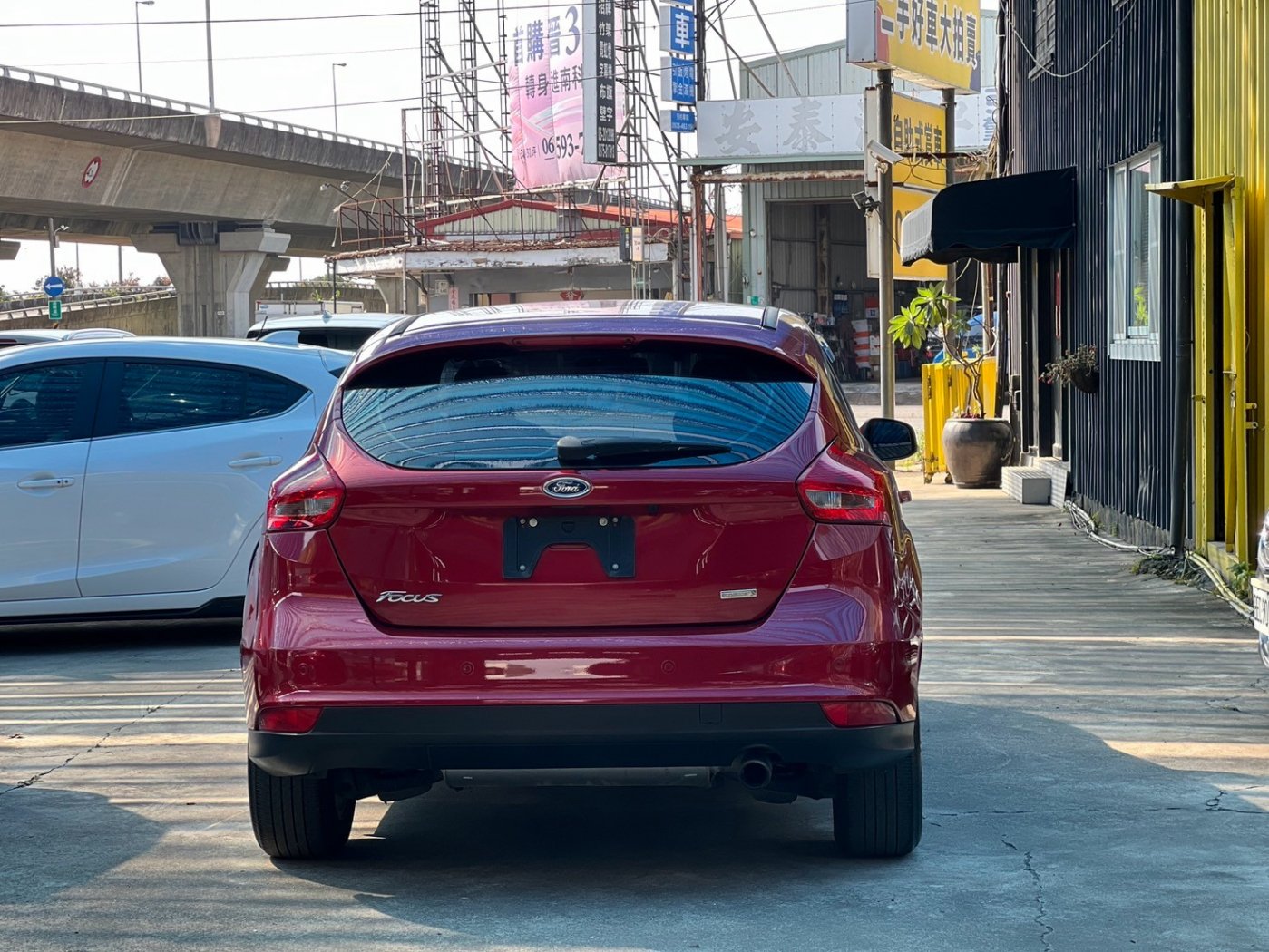 Ford 福特 ／ Focus ／ 2014年 ／ 2014年 Ford Focus 紅色 福特中古車 ／ 九肇匯元汽車 (台南)